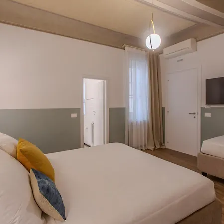 Stanze Guelfe فلورنس